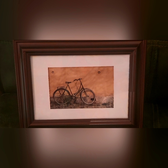 Set Of Dark Brown/ Metal Frames With Muted Bicycle Art Prints. BNWOT! - Picture 1 of 9